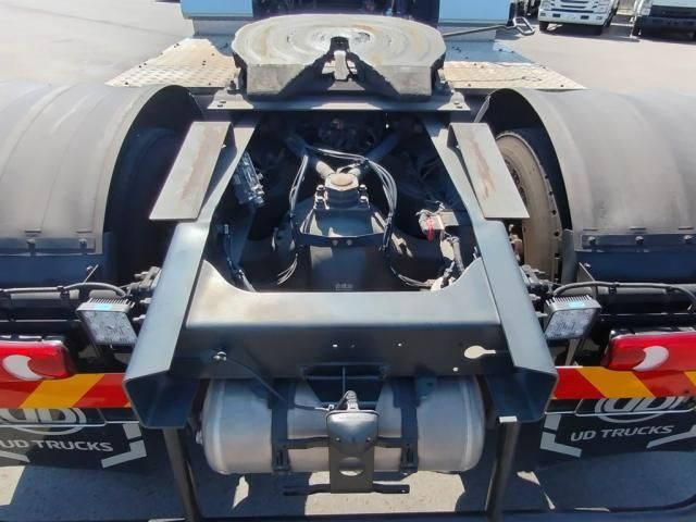 NISSAN DIESEL Quon 2019