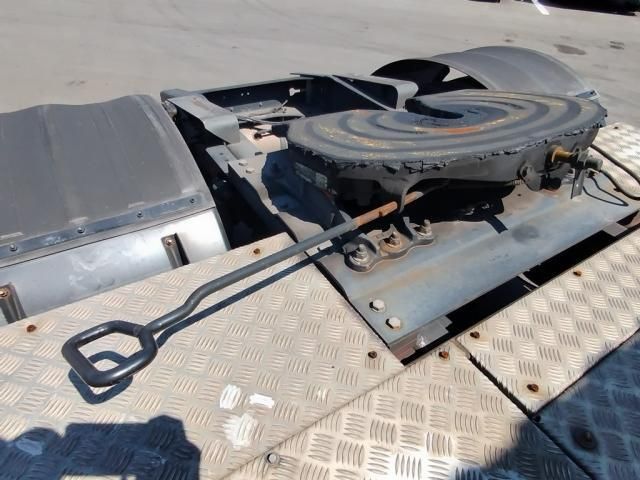 NISSAN DIESEL Quon 2019