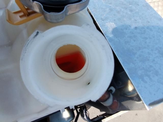 NISSAN DIESEL Quon 2019