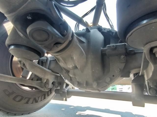 NISSAN DIESEL Quon 2019