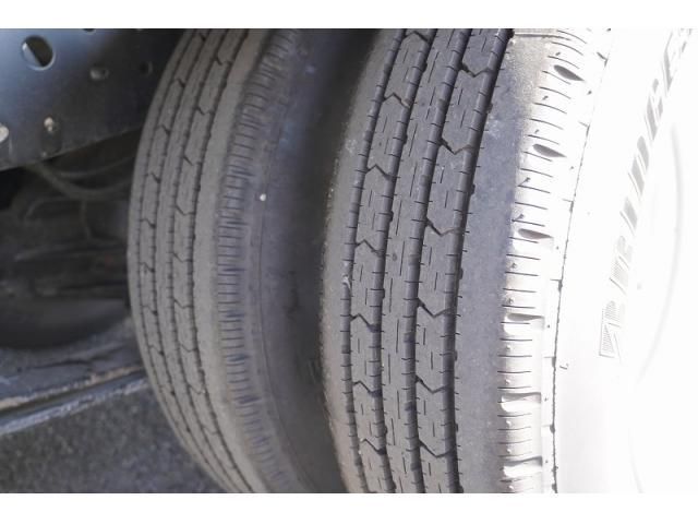 MITSUBISHI CANTER 2023