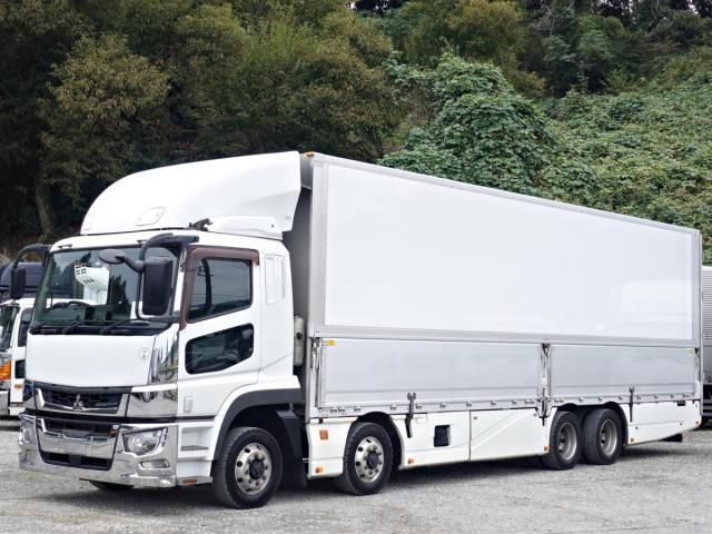 MITSUBISHI FUSOU SUPER GREAT 2017