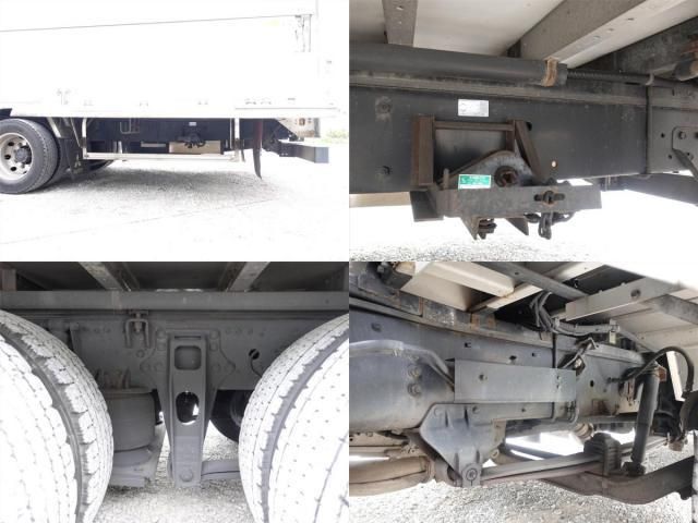 MITSUBISHI FUSOU SUPER GREAT 2017