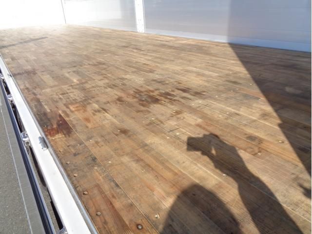 NISSAN DIESEL Quon 2024