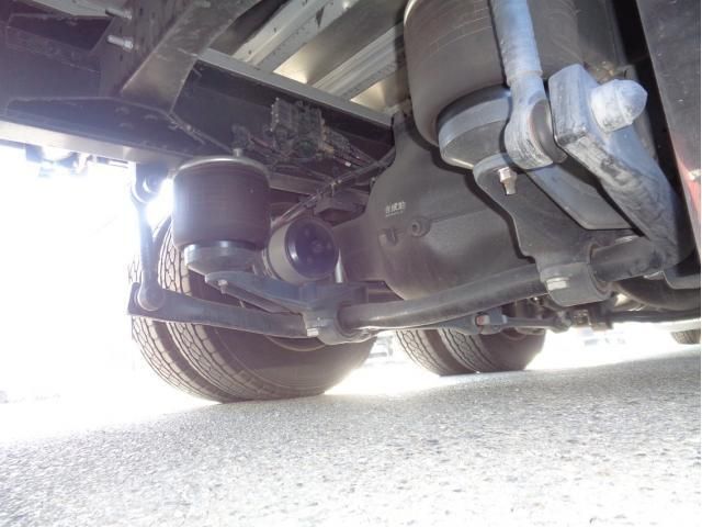 NISSAN DIESEL Quon 2024