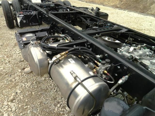 MITSUBISHI FUSOU FIGHTER 2023