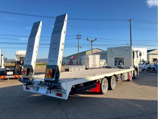 MITSUBISHI FUSOU SUPER GREAT 2024