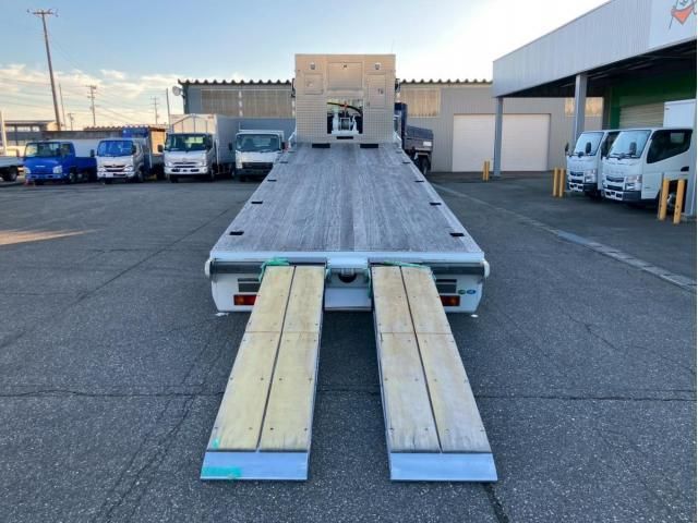 MITSUBISHI FUSOU SUPER GREAT 2024