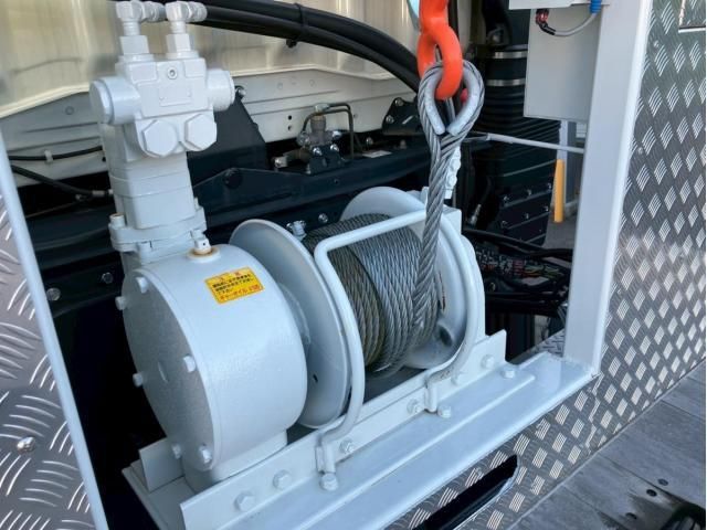 MITSUBISHI FUSOU SUPER GREAT 2024