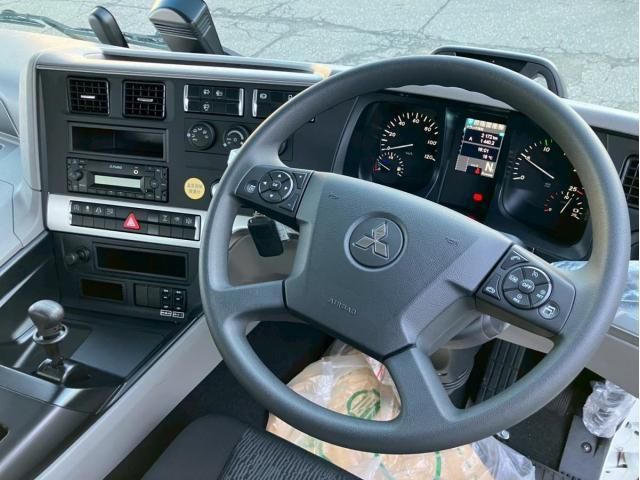 MITSUBISHI FUSOU SUPER GREAT 2024