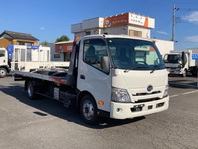 HINO DUTRO 2020