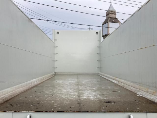 MITSUBISHI FUSOU SUPER GREAT 2025