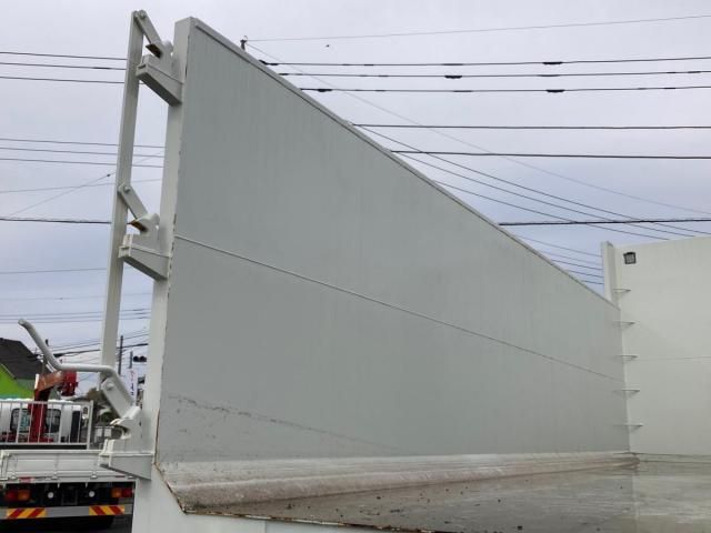 MITSUBISHI FUSOU SUPER GREAT 2025