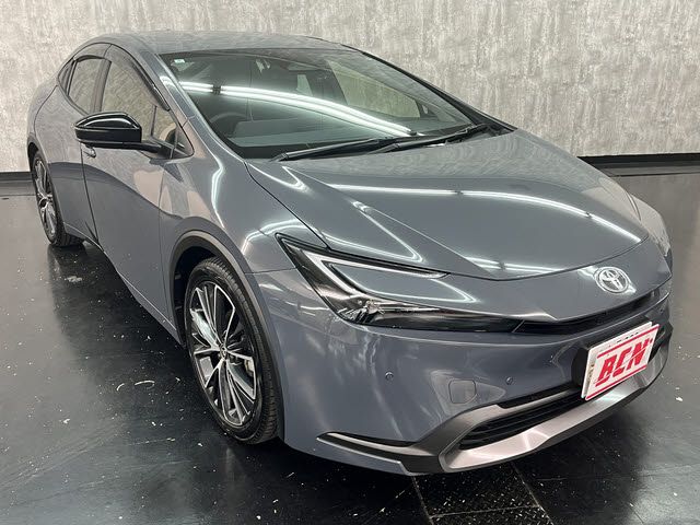 TOYOTA PRIUS 2024