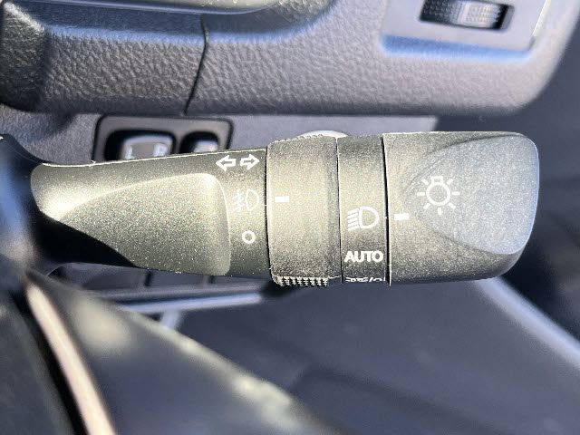 TOYOTA HIACE van 4WD 2021