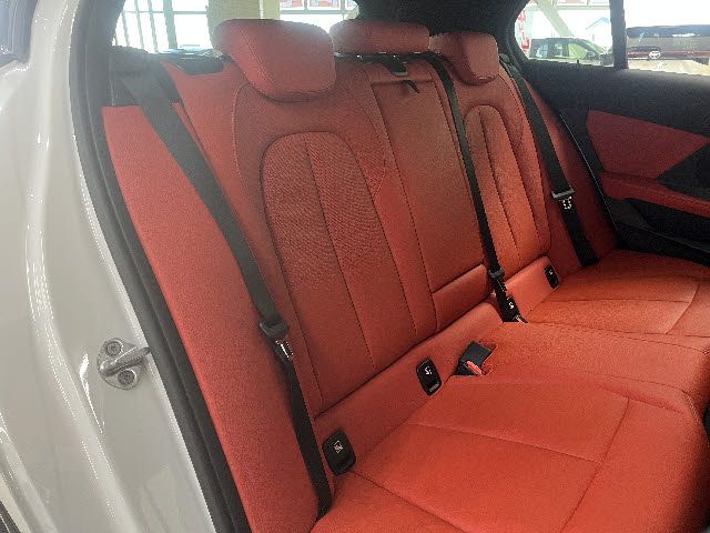 BMW BMW 1series 2023