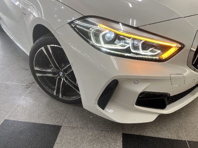 BMW BMW 1series 2023