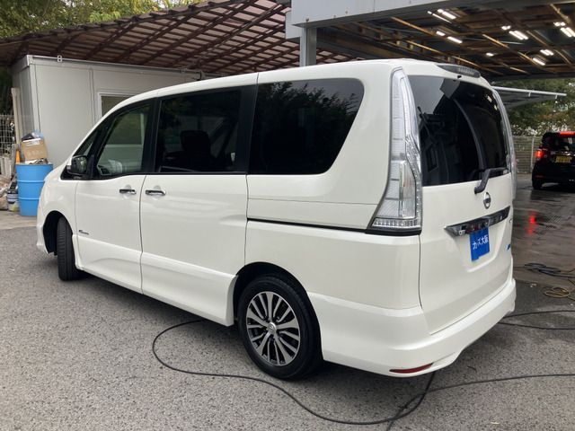 NISSAN SERENA  S-HYBRID 2014
