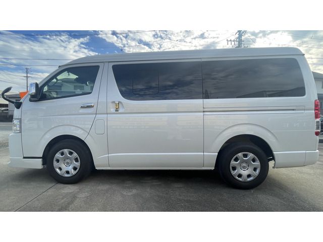 TOYOTA HIACE wagon 2023