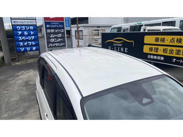 TOYOTA SIENTA HYBRID 2022