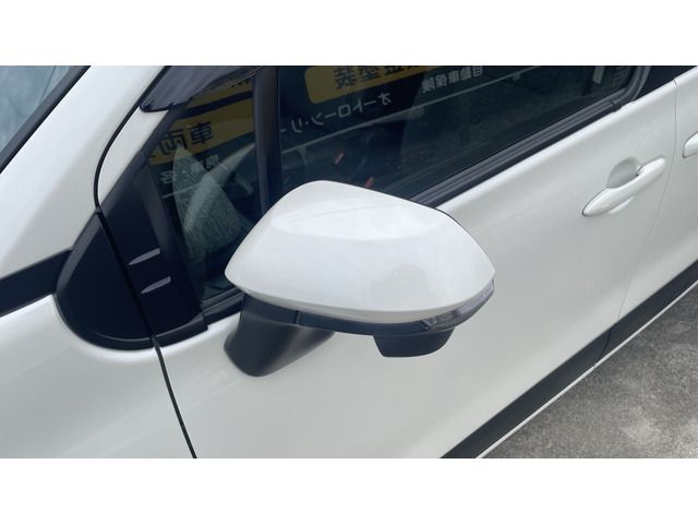 TOYOTA SIENTA HYBRID 2022