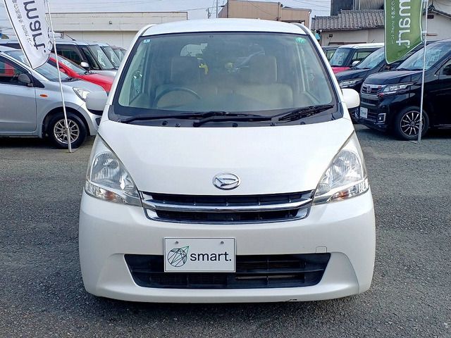 DAIHATSU MOVE 2012