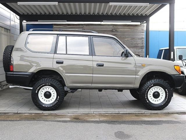 TOYOTA LANDCRUISER PRADO 2000