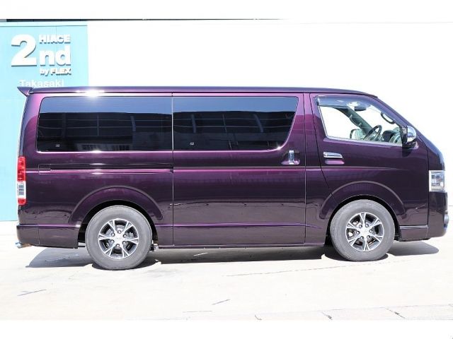 TOYOTA HIACE van 2WD 2019