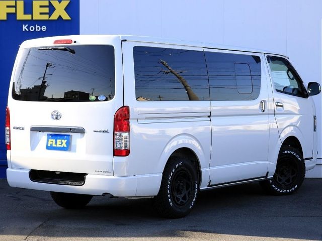 TOYOTA HIACE van 4WD 2019