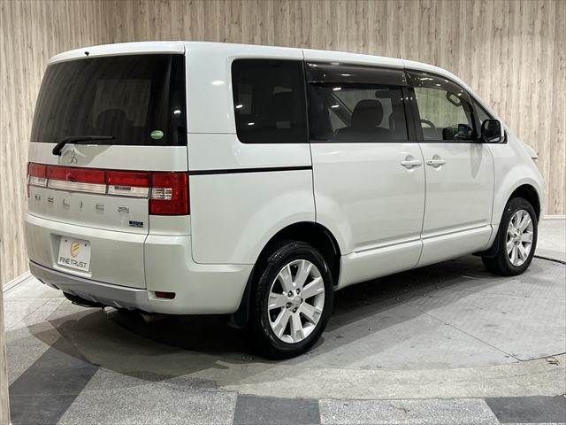 MITSUBISHI DELICA D:5 4WD 2013