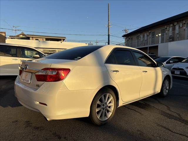 TOYOTA CAMRY HYBRID 2012