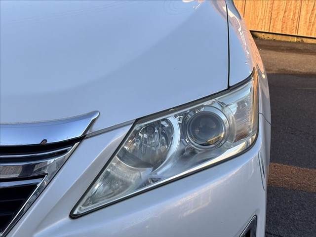 TOYOTA CAMRY HYBRID 2012