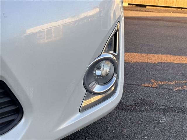 TOYOTA CAMRY HYBRID 2012