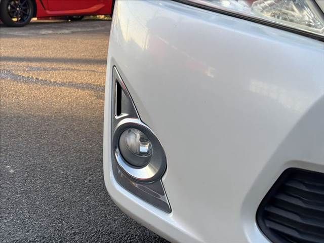 TOYOTA CAMRY HYBRID 2012