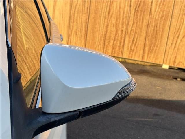 TOYOTA CAMRY HYBRID 2012