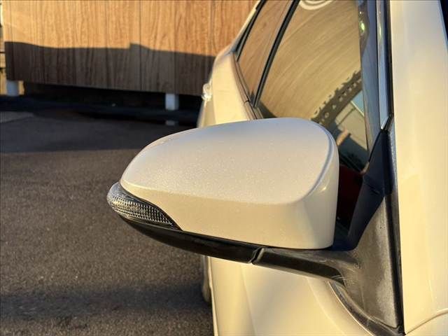 TOYOTA CAMRY HYBRID 2012