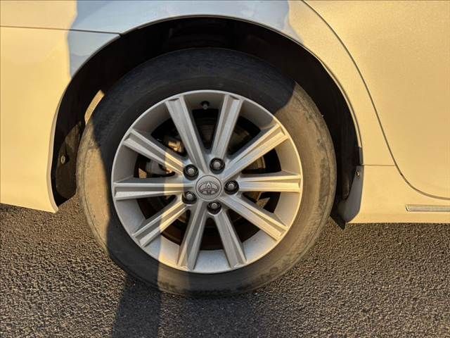 TOYOTA CAMRY HYBRID 2012