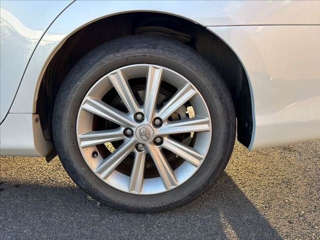 TOYOTA CAMRY HYBRID 2012