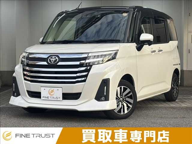 TOYOTA ROOMY 2022
