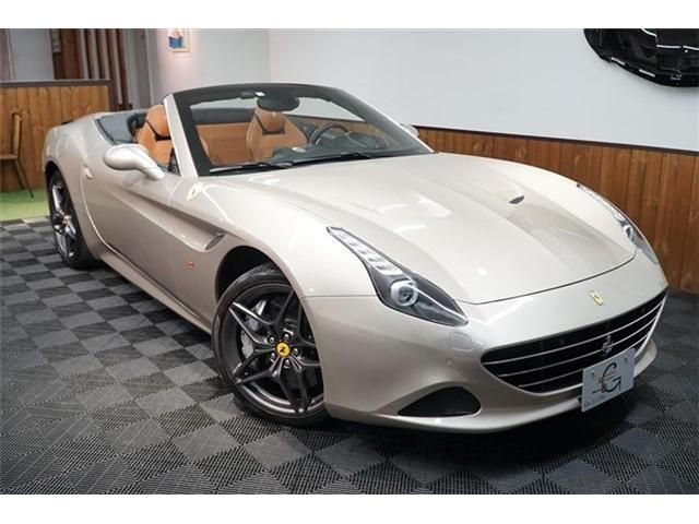 FERRARI FERRARI California T 2016