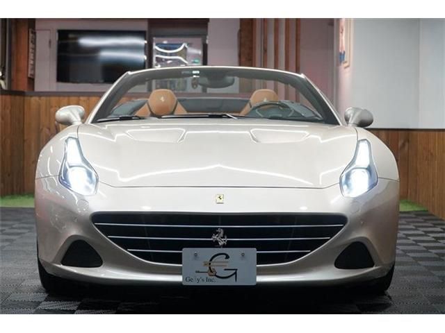 FERRARI FERRARI California T 2016