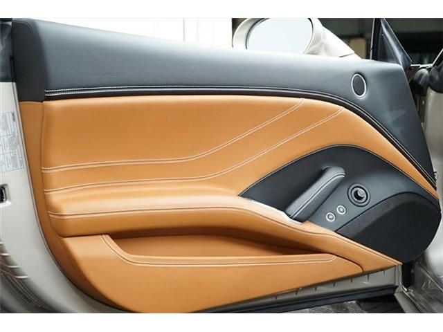 FERRARI FERRARI California T 2016