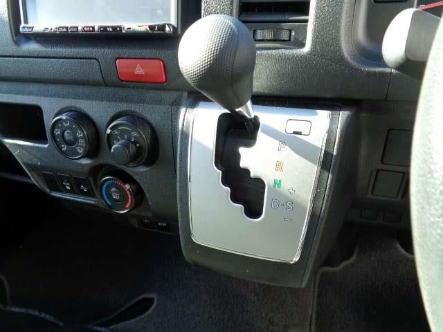 TOYOTA HIACE van 1.25t 2WD 2019