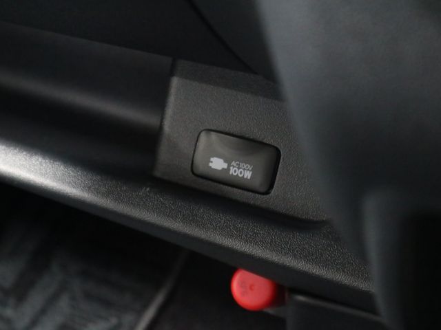 TOYOTA HIACE wagon 2025