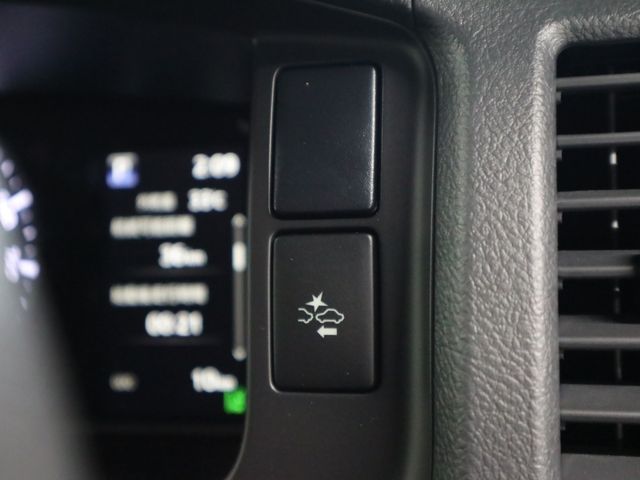 TOYOTA HIACE wagon 2025