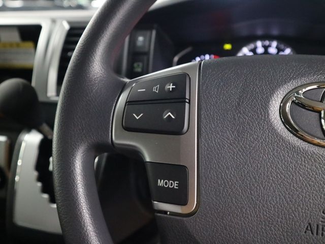 TOYOTA HIACE wagon 2025