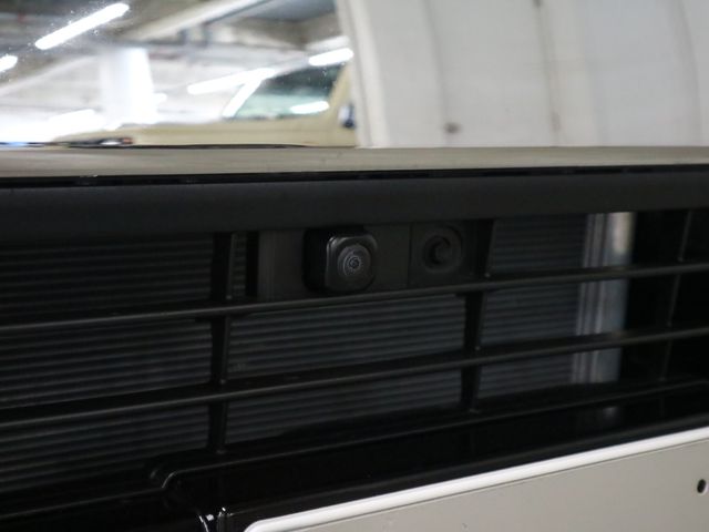 TOYOTA HIACE wagon 2025