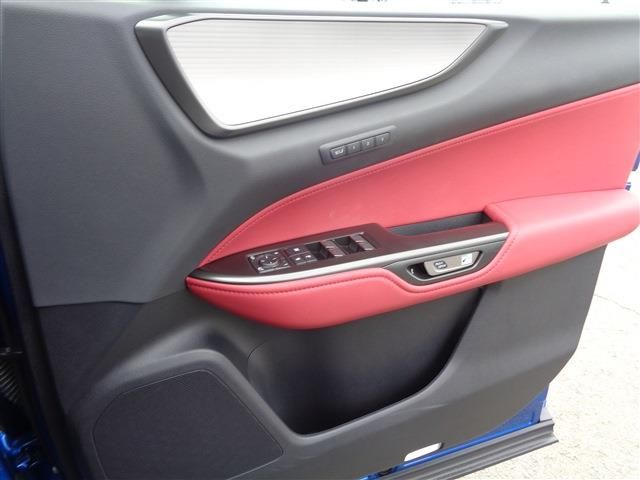 TOYOTA LEXUS NX350h 2023