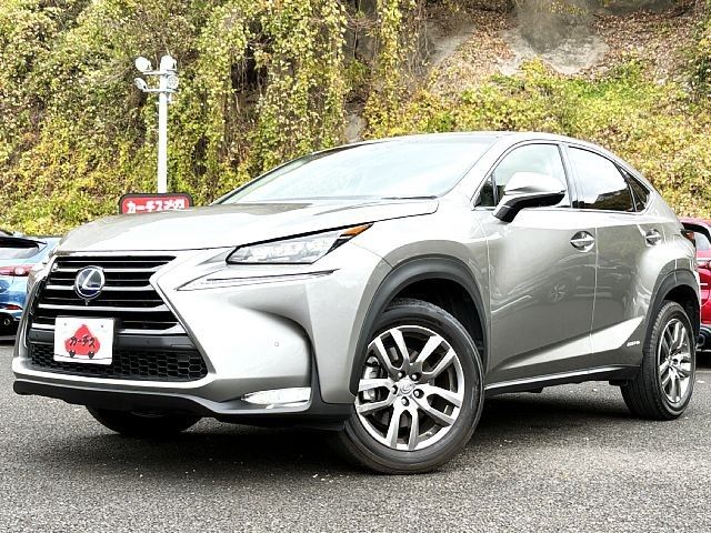 TOYOTA LEXUS NX300h 2015