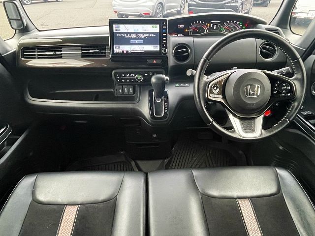 HONDA N BOX CUSTOM 2017